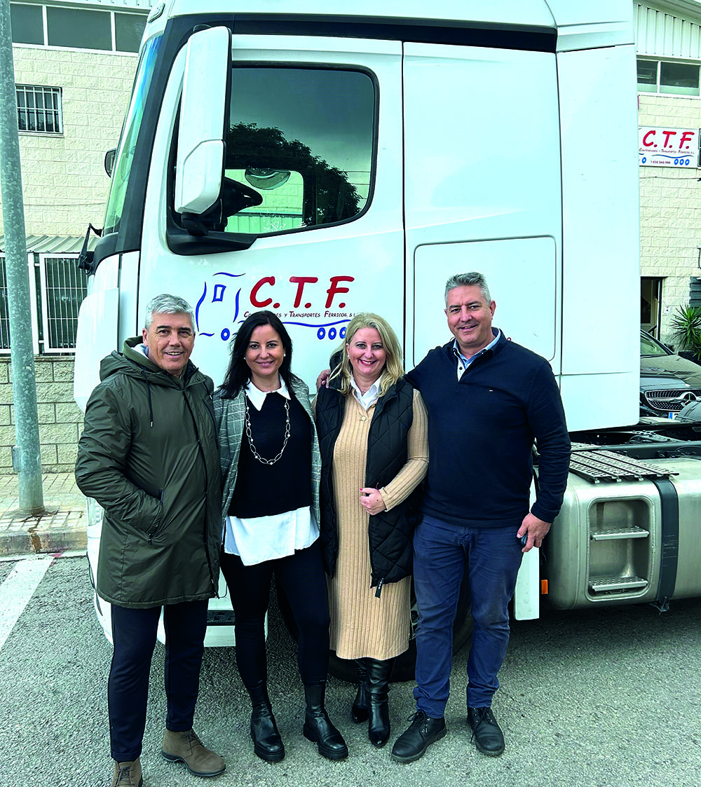 Equipo humano contenedores y transportes férricos
